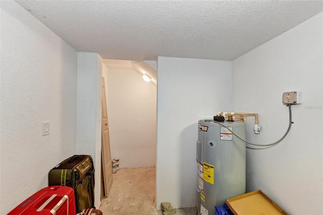 7092 STRAND CIRCLE, Bradenton, FL 34203
