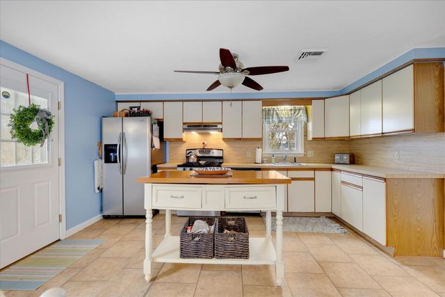 75 Trout Brook Road, Cotuit, MA 02635