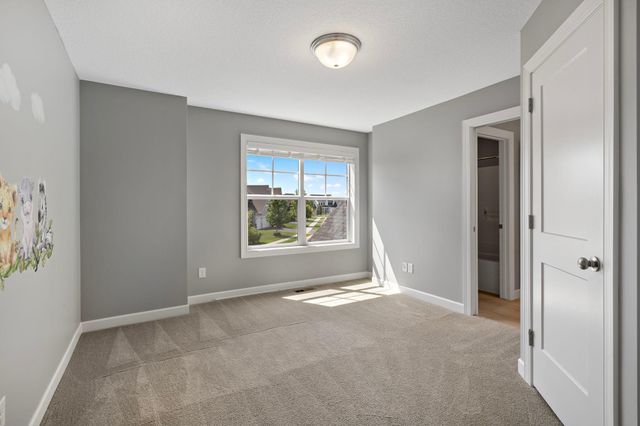 5450 Yellowstone Lane N, Plymouth, MN 55446