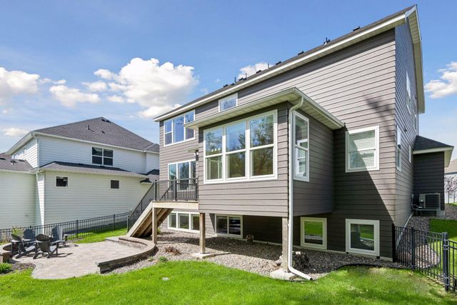5450 Yellowstone Lane N, Plymouth, MN 55446