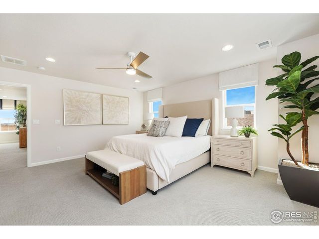 6429 Union Creek Dr, Loveland, CO 80538