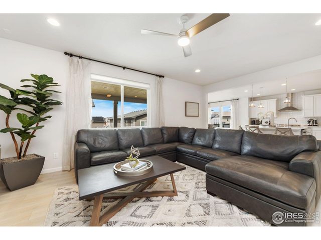 6429 Union Creek Dr, Loveland, CO 80538