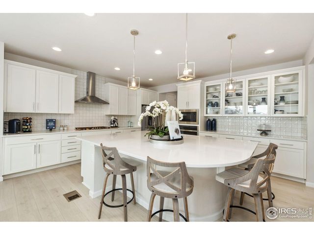 6429 Union Creek Dr, Loveland, CO 80538