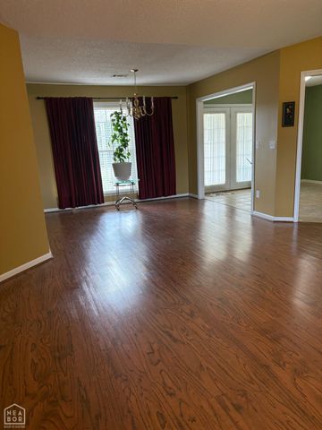2316 Manchester, Jonesboro, AR 72401