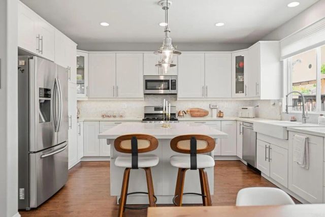 38174 Sherwood Street, Murrieta, CA 92562