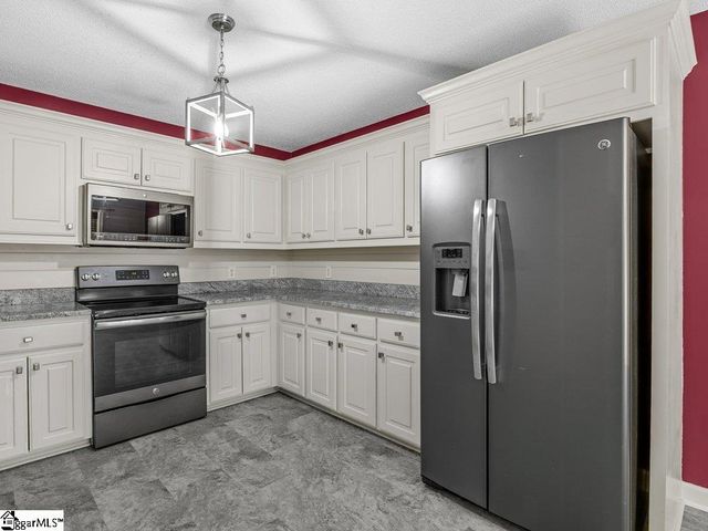 761 Pearson Town Road, Moore, SC 29369