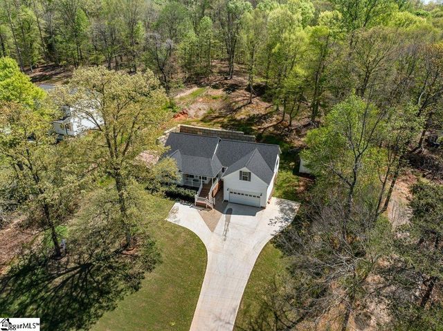 761 Pearson Town Road, Moore, SC 29369