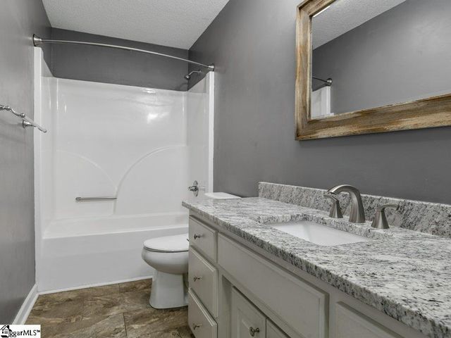 761 Pearson Town Road, Moore, SC 29369