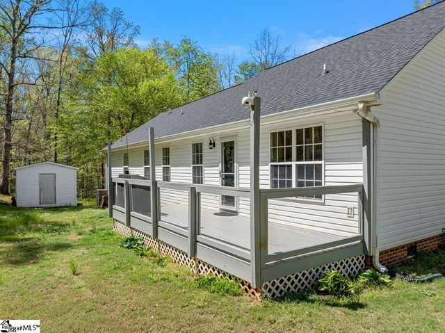 761 Pearson Town Road, Moore, SC 29369