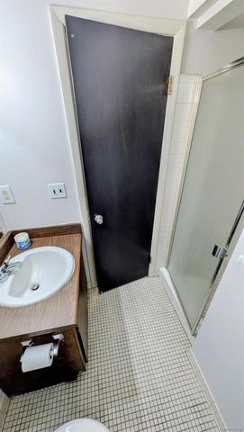 7605 Woodview Street, Westland, MI 48185