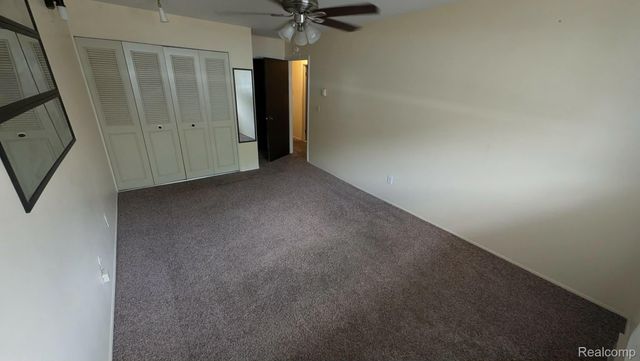 7605 Woodview Street, Westland, MI 48185