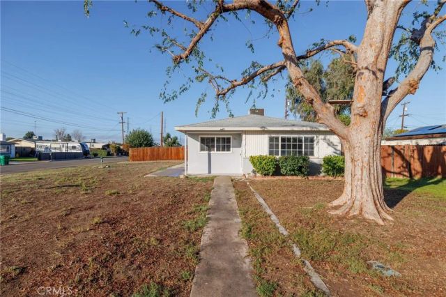 3301 Beyers, Bakersfield, CA 93312