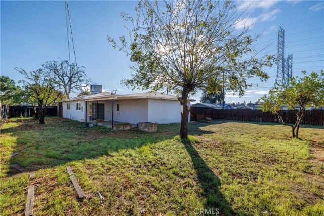 3301 Beyers, Bakersfield, CA 93312