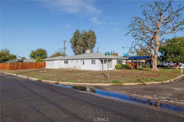 3301 Beyers, Bakersfield, CA 93312