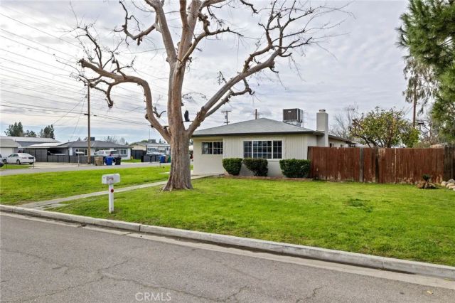 3301 Beyers, Bakersfield, CA 93312