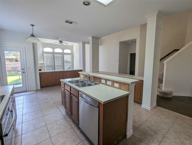 7686 Creekmere Drive, Frisco, TX 75035