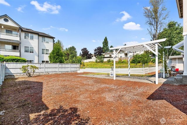 10914 SE 169th Place, Renton, WA 98055
