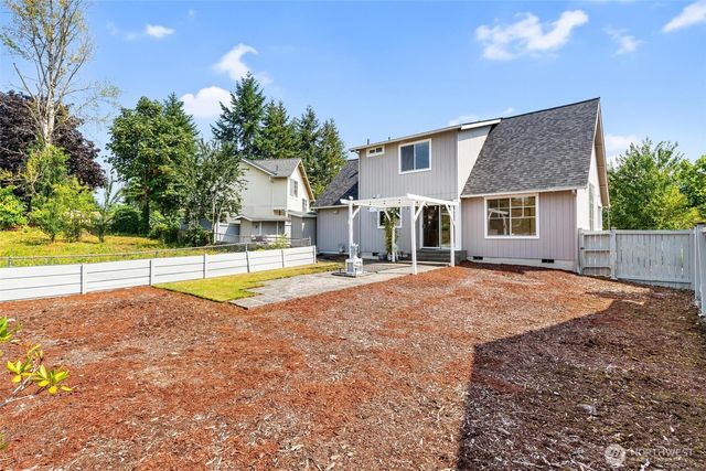 10914 SE 169th Place, Renton, WA 98055