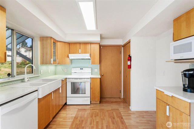 10914 SE 169th Place, Renton, WA 98055