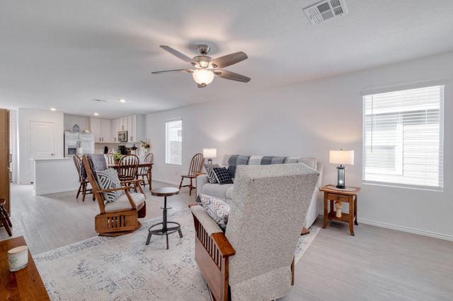 201 Tugboat Annie WAY, Jarrell, TX 76537