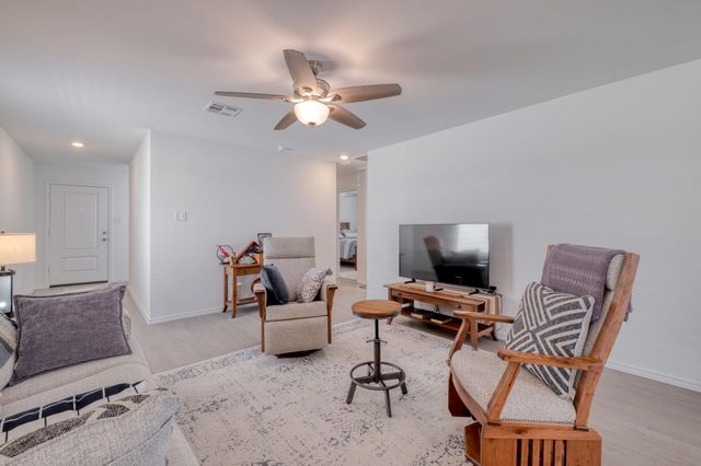 201 Tugboat Annie WAY, Jarrell, TX 76537