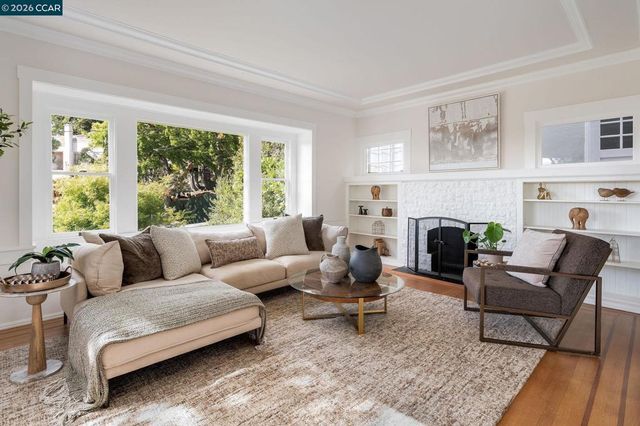 362 Magnolia Ave, Piedmont, CA 94611