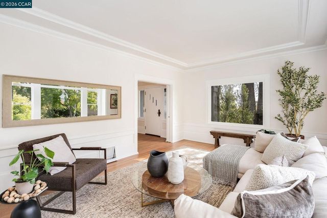 362 Magnolia Ave, Piedmont, CA 94611