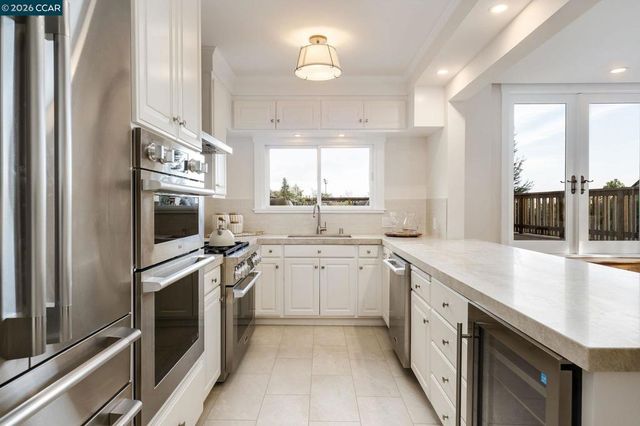 362 Magnolia Ave, Piedmont, CA 94611