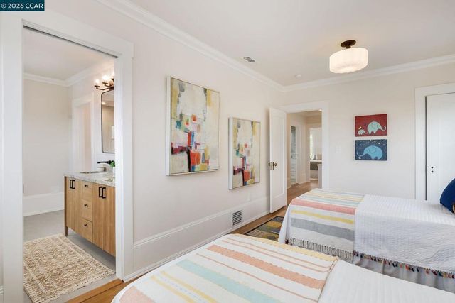 362 Magnolia Ave, Piedmont, CA 94611