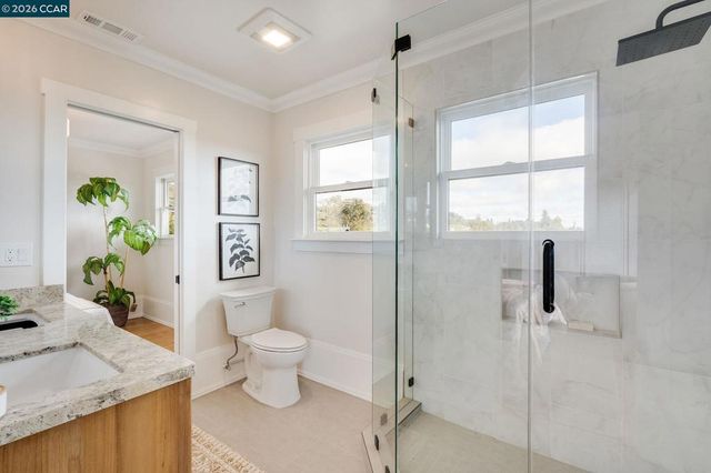 362 Magnolia Ave, Piedmont, CA 94611