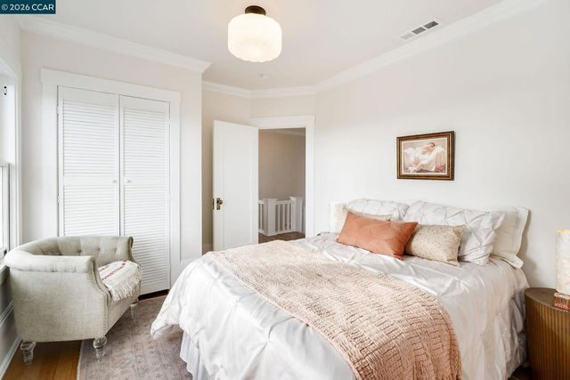 362 Magnolia Ave, Piedmont, CA 94611