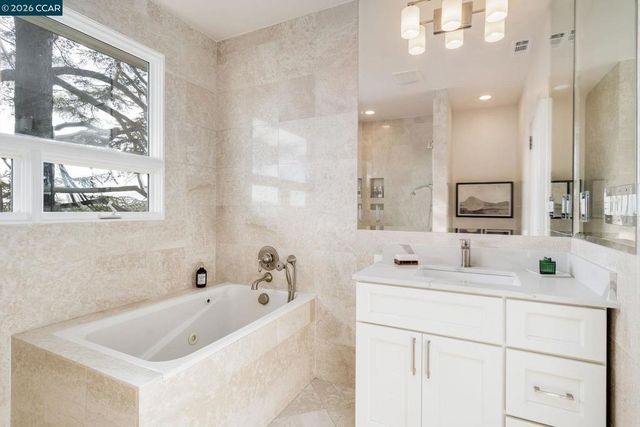 362 Magnolia Ave, Piedmont, CA 94611