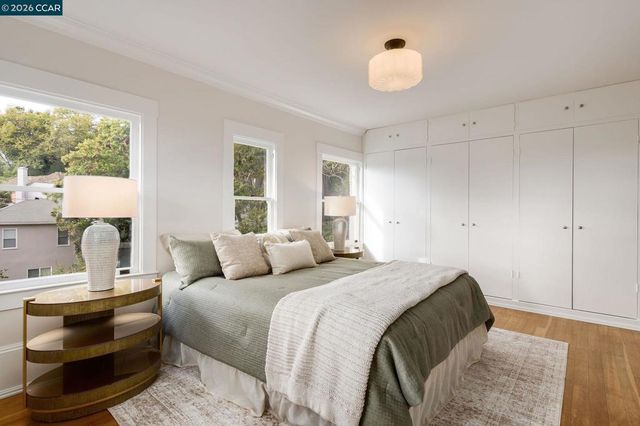 362 Magnolia Ave, Piedmont, CA 94611
