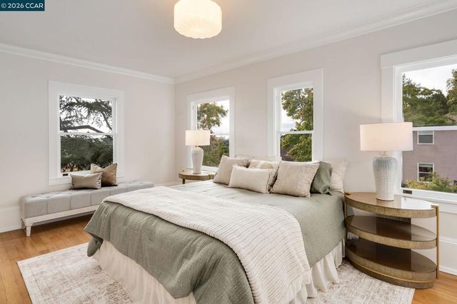 362 Magnolia Ave, Piedmont, CA 94611