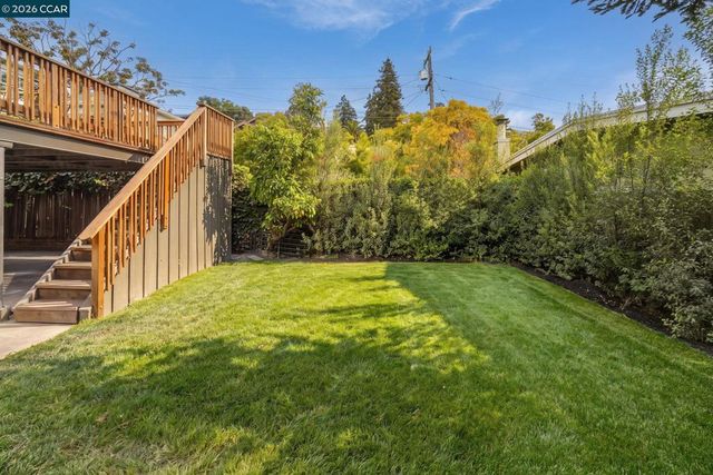 362 Magnolia Ave, Piedmont, CA 94611