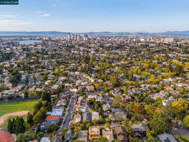362 Magnolia Ave, Piedmont, CA 94611