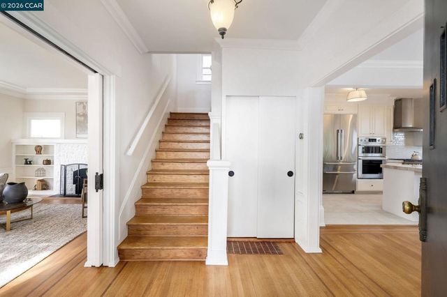 362 Magnolia Ave, Piedmont, CA 94611