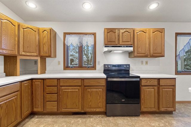 W4770 ERTL ROAD, Menasha, WI 54952