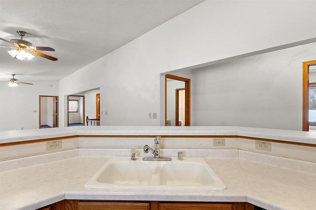 W4770 ERTL ROAD, Menasha, WI 54952