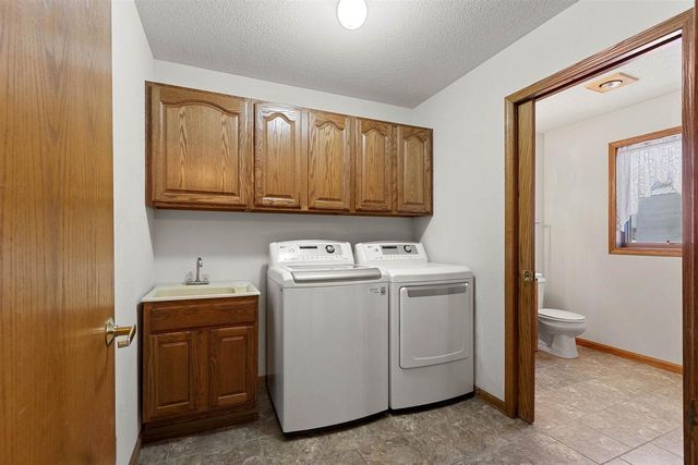 W4770 ERTL ROAD, Menasha, WI 54952