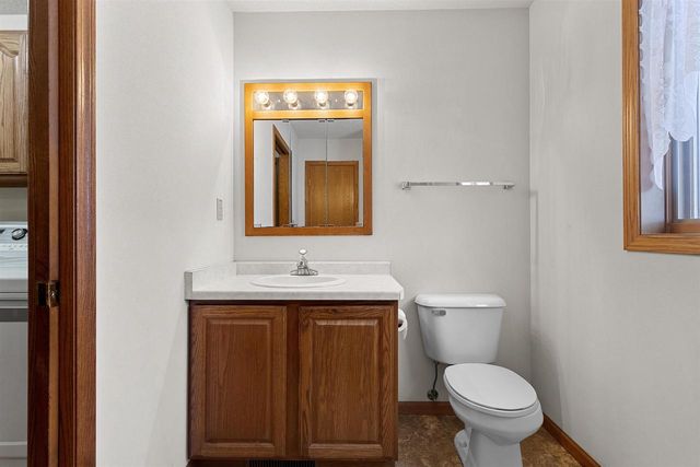 W4770 ERTL ROAD, Menasha, WI 54952