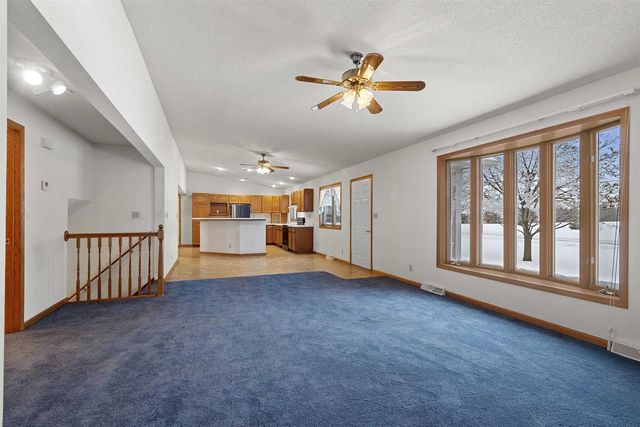 W4770 ERTL ROAD, Menasha, WI 54952