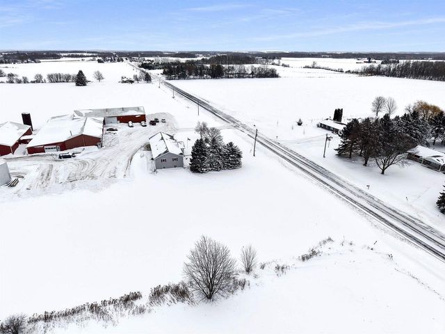 W4770 ERTL ROAD, Menasha, WI 54952