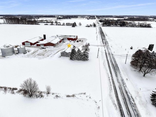 W4770 ERTL ROAD, Menasha, WI 54952