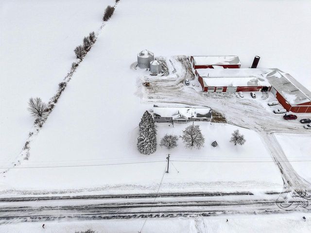 W4770 ERTL ROAD, Menasha, WI 54952