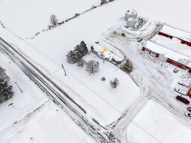 W4770 ERTL ROAD, Menasha, WI 54952