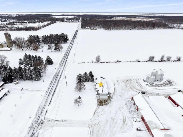 W4770 ERTL ROAD, Menasha, WI 54952