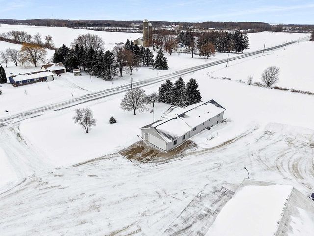 W4770 ERTL ROAD, Menasha, WI 54952
