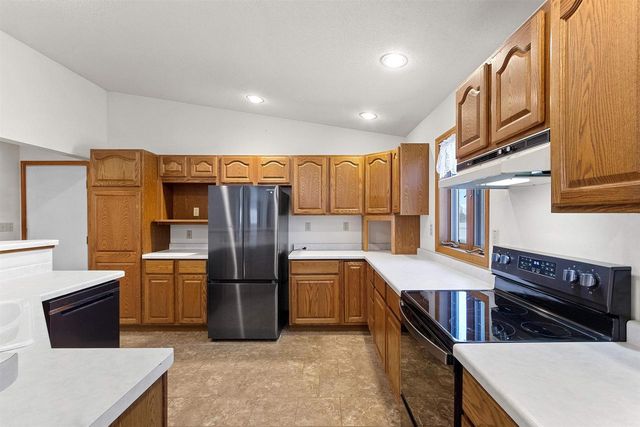 W4770 ERTL ROAD, Menasha, WI 54952