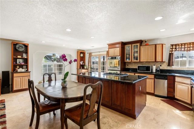 15951 Willett Lane, Huntington Beach, CA 92647